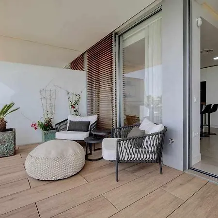 The Edge Lujoso Apartamento Con Vistas Al Mar Y Daire *
