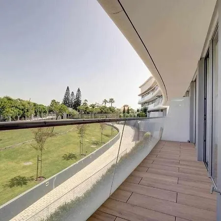 The Edge Lujoso Apartamento Con Vistas Al Mar Y Daire Estepona