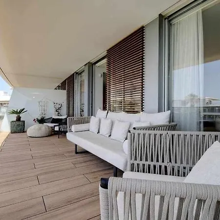 The Edge Lujoso Apartamento Con Vistas Al Mar Y